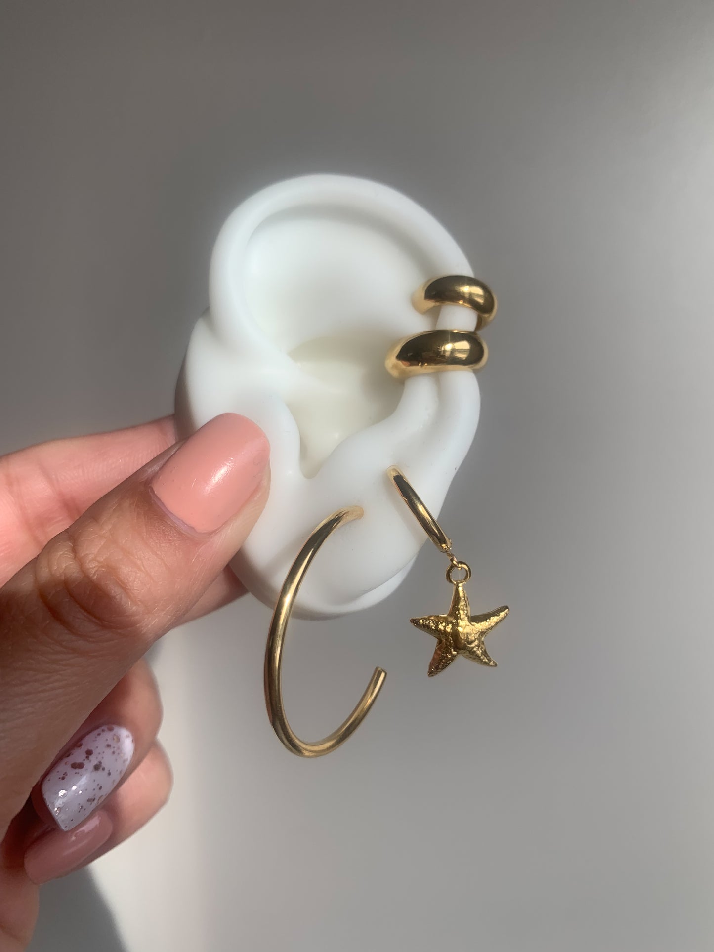 Studs hoops