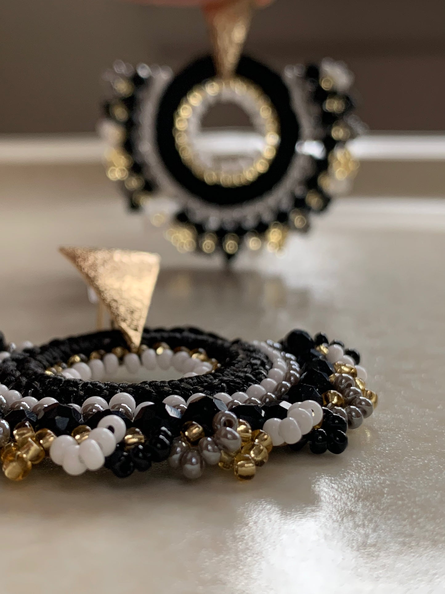 Elegant black earrings
