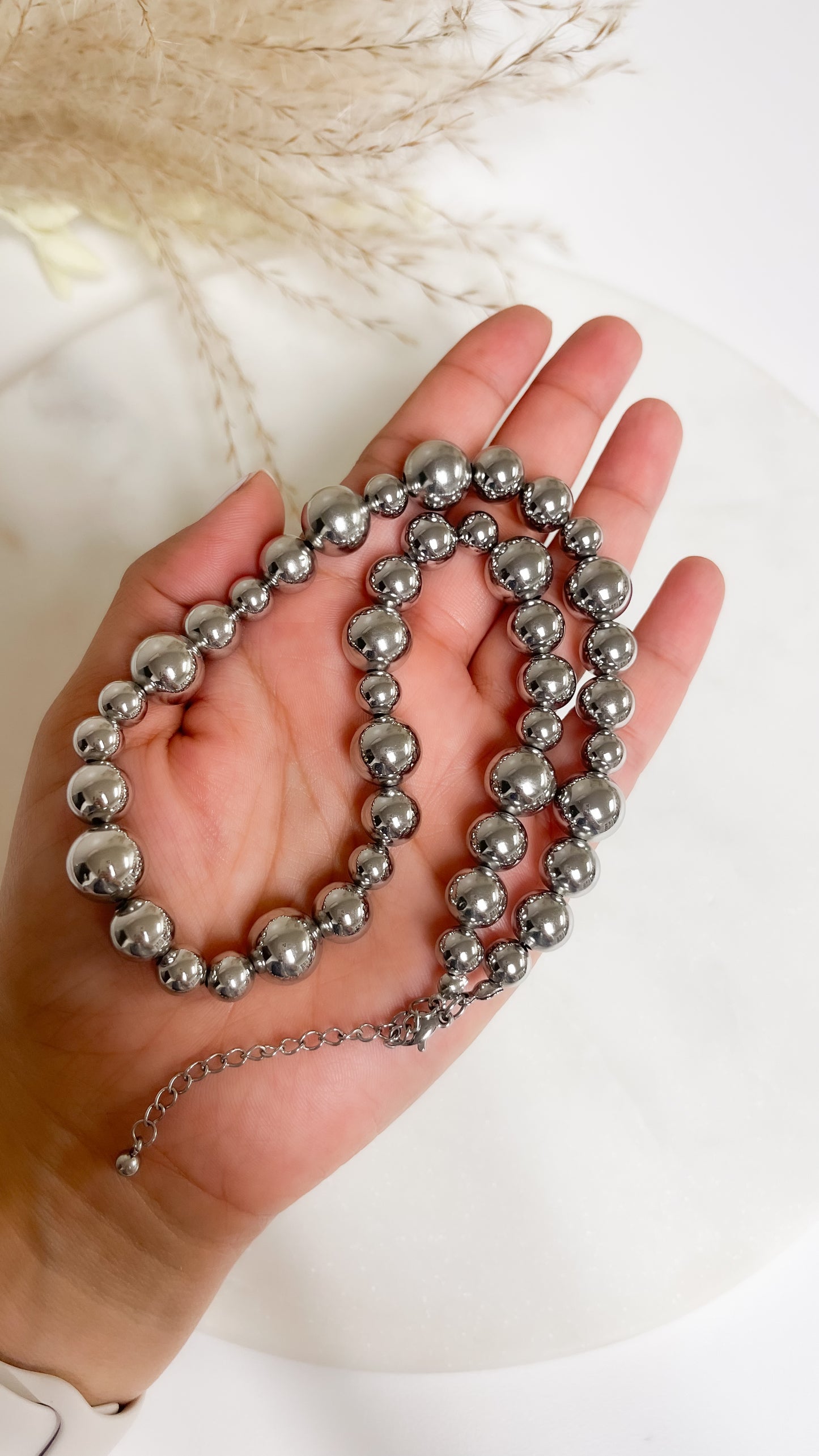 Beads necklace Silver