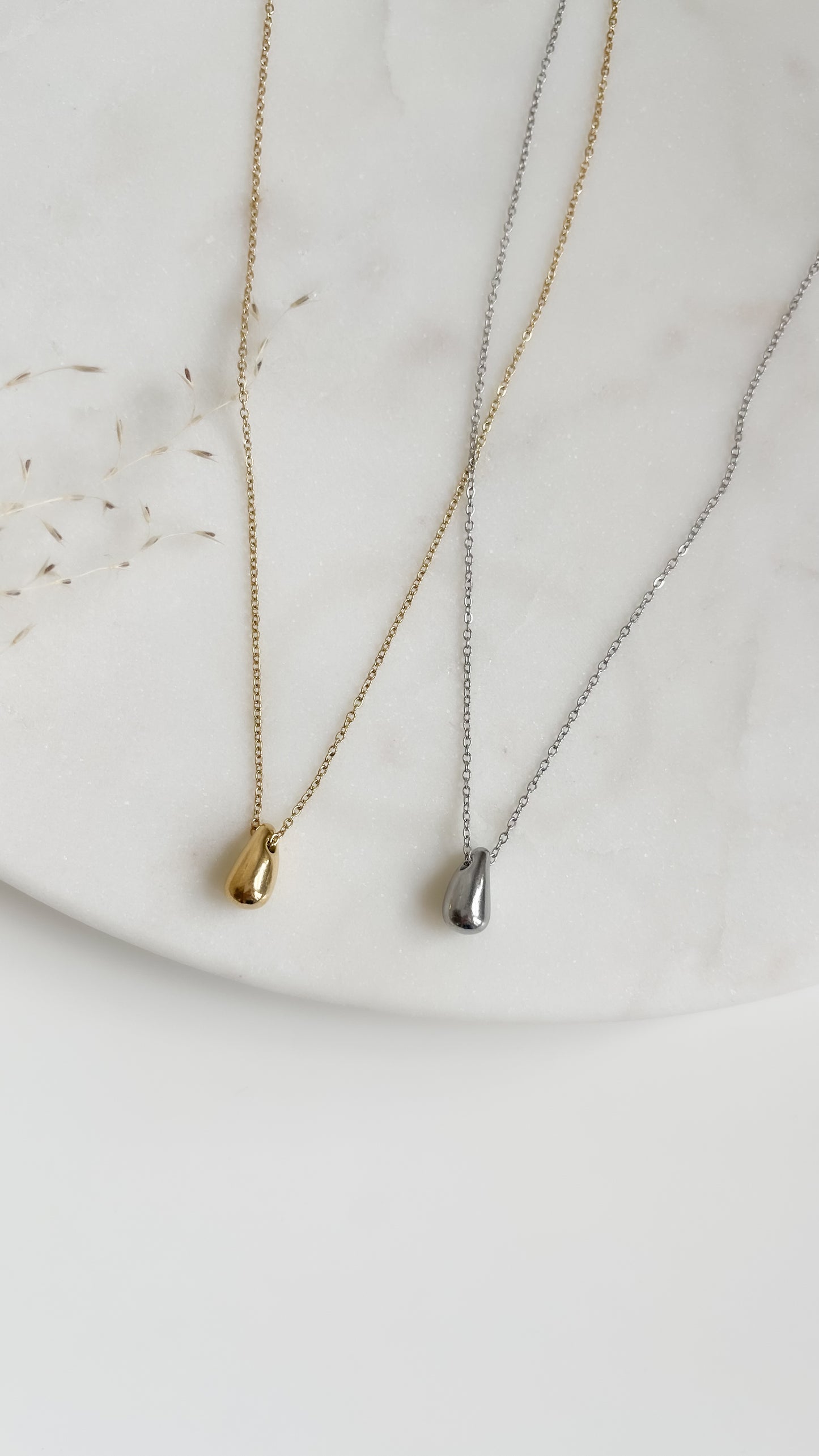 Dainty drop gold